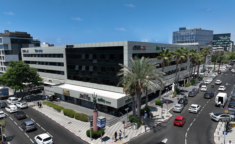 בניין מרכזים 2000