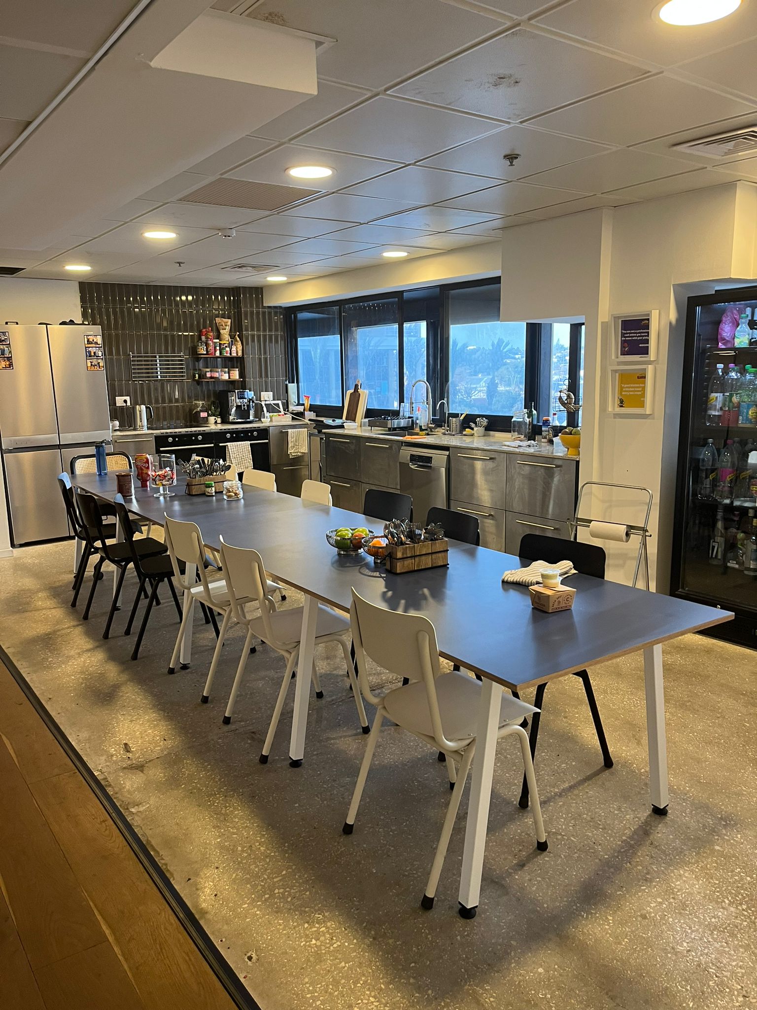 מרכזים 2000, כ- 754 מ