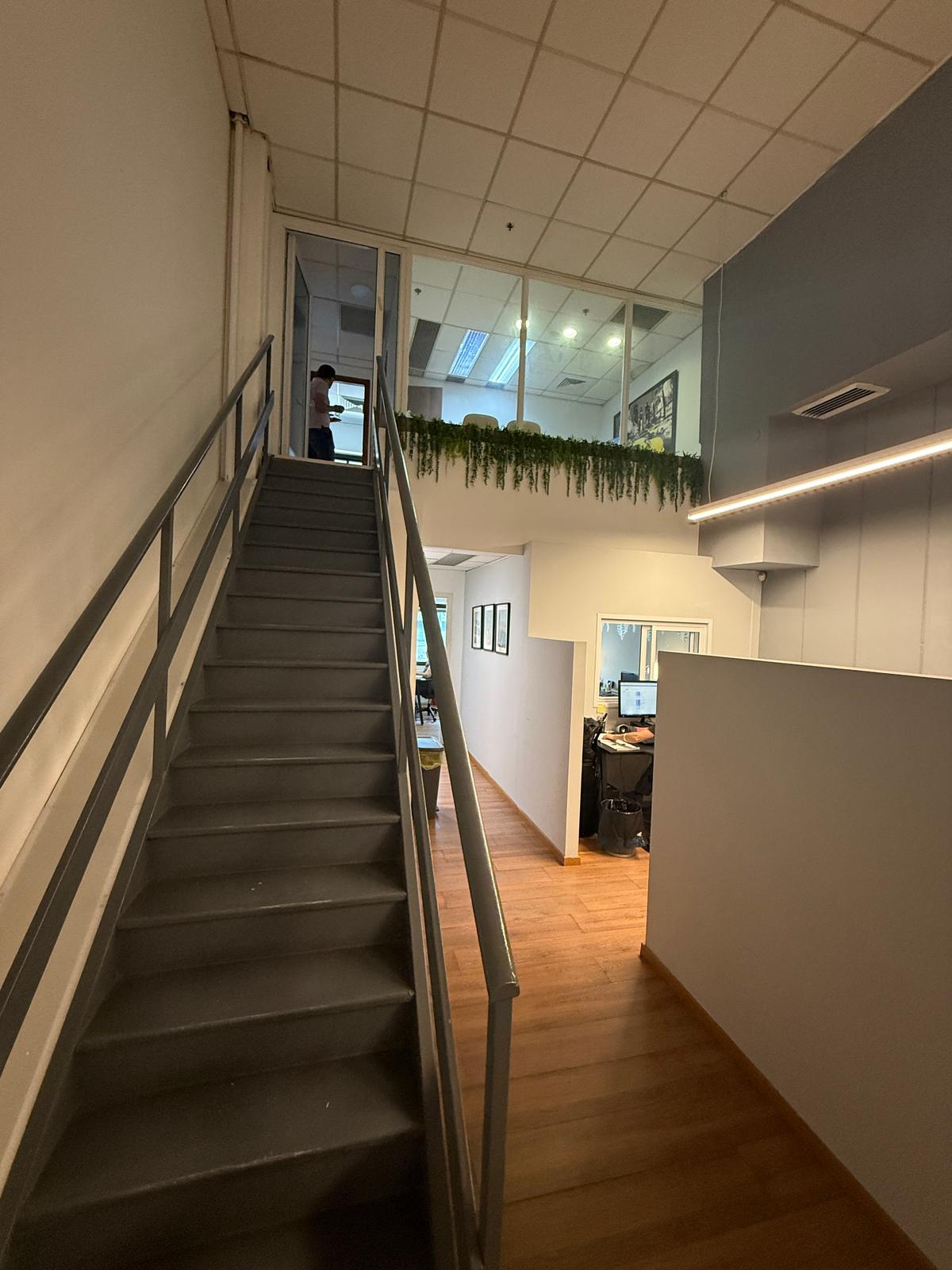 מרכזים 2000, כ- 131 מ"ר ברוטו, קומה 1